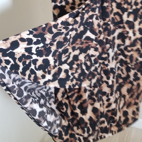 Dress - Picture 4 of 4